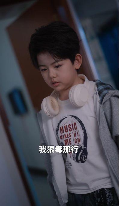 九岁神探,智慧童年的神秘侦探之旅